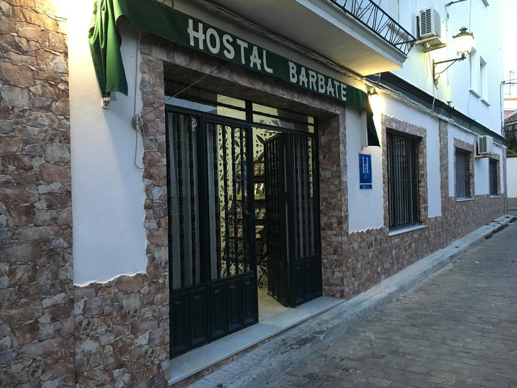 Hostal بارباتي المظهر الخارجي الصورة